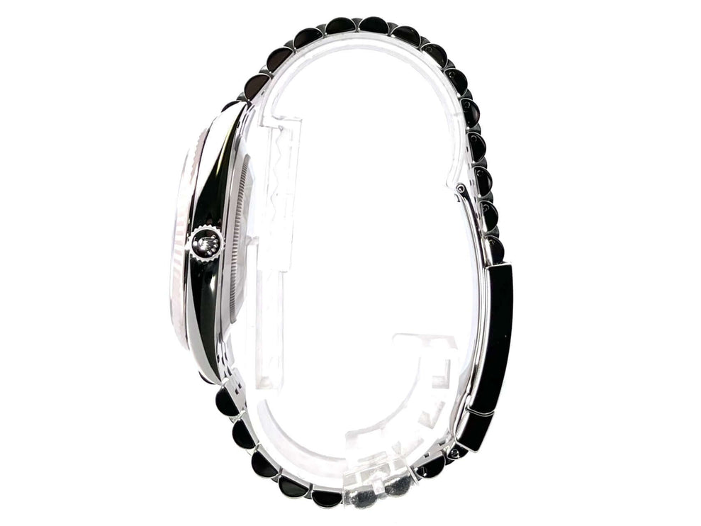 Rolex Datejust 41 Edelstahl Weißgold 126334 Seitenansicht mit Jubile-Armband aus poliertem und satiniertem Edelstahl