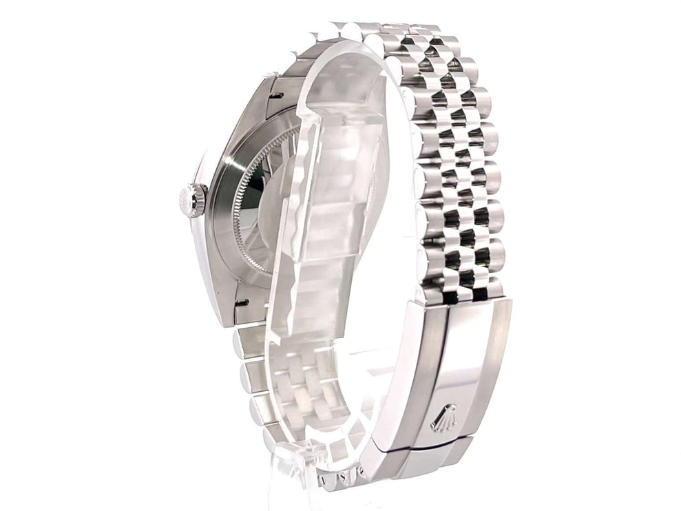 Rückansicht der Rolex Datejust 41 Edelstahl Weißgold 126334 Weiß Jubile-Band mit Edelstahl Armband und Faltschließe