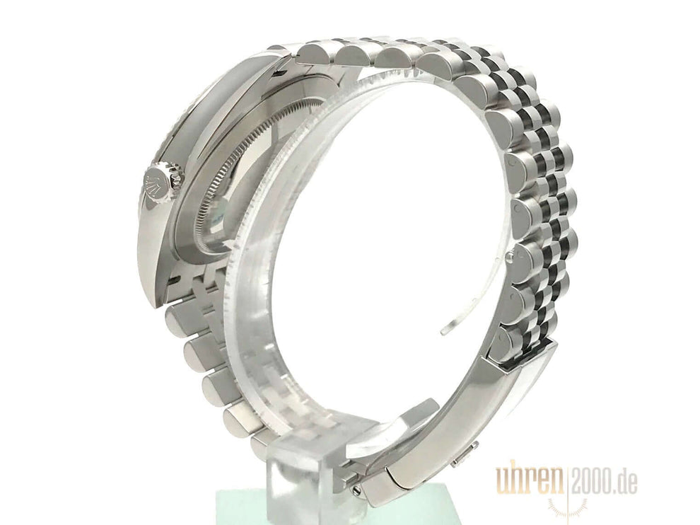 126334-schwarz-2018-5