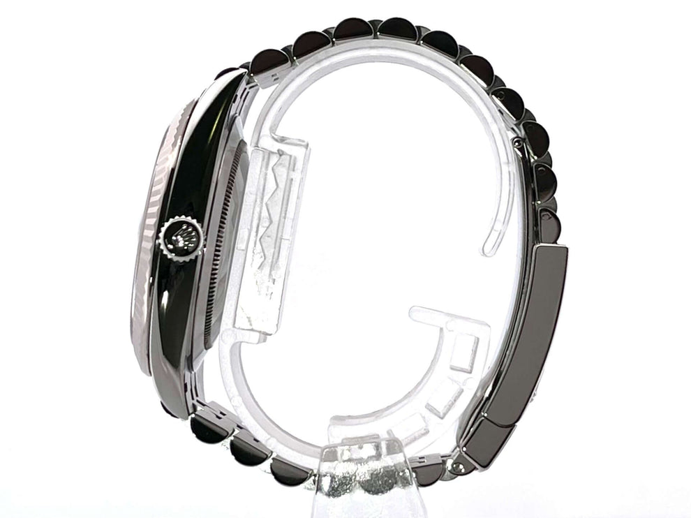 126334-schwarz-2020-100-5