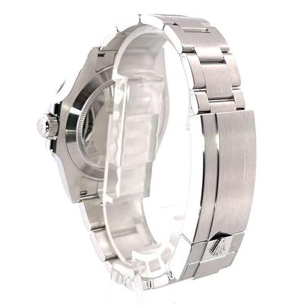 Rückansicht der Rolex Submariner Date Edelstahl Ref. 126610LV mit mattem Edelstahlgehäuse und Oyster-Armband