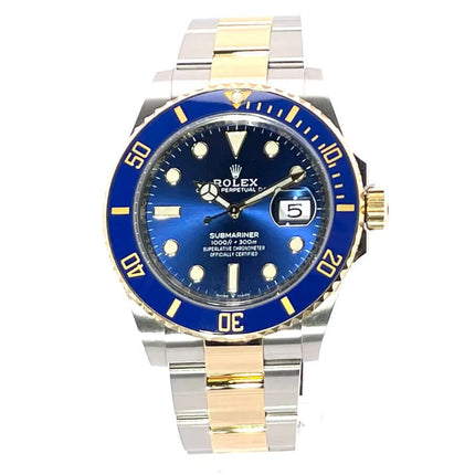 Rolex Submariner Date 41 Edelstahl und Gelbgold Ref. 126613LB aus 2020 mit blauem Zifferblatt und 18 Karat Gelbgold-Lünette.