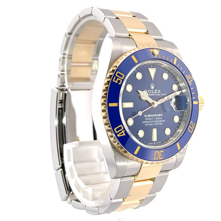 Rolex Submariner Date 41 Edelstahl Gelbgold 126613LB, blaues Zifferblatt, 18K Gelbgold-Lünette, Oyster Armband aus Edelstahl und Gelbgold