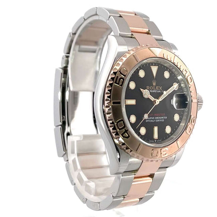 Rolex Yacht-Master 40 Oystersteel Everose-Gold 126621 schwarz mit poliertem Armband und schwarzem Zifferblatt