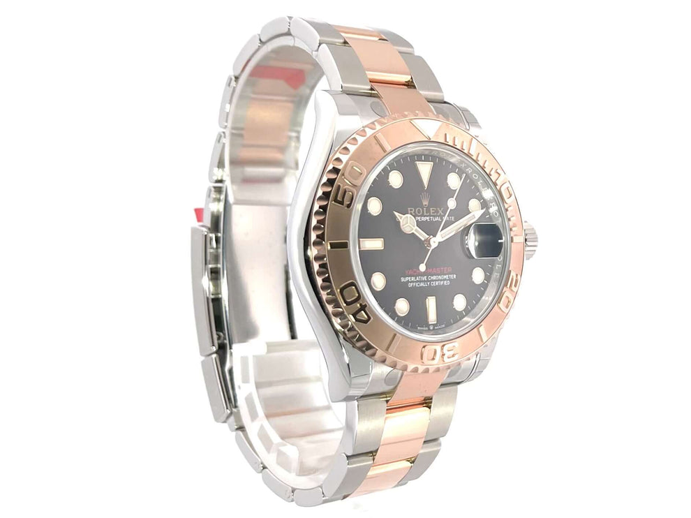 126621-Schwarz-Verklebt-4