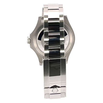 Rückansicht des Rolex Yacht-Master 40 Oystersteel/Platin Ref. 126622 mit poliertem und satiniertem Edelstahlband und Sicherheitsfaltschließe