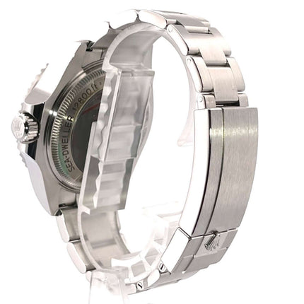 126660-deep-blue-2018-215-6