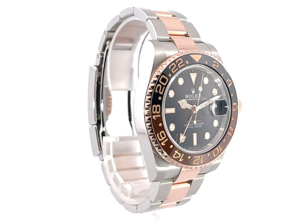 Rolex GMT-Master II 126711CHNR Edelstahl und Everose-Gold Armbanduhr mit schwarzem Zifferblatt und Keramik-Lünette, 40 mm Gehäuse.