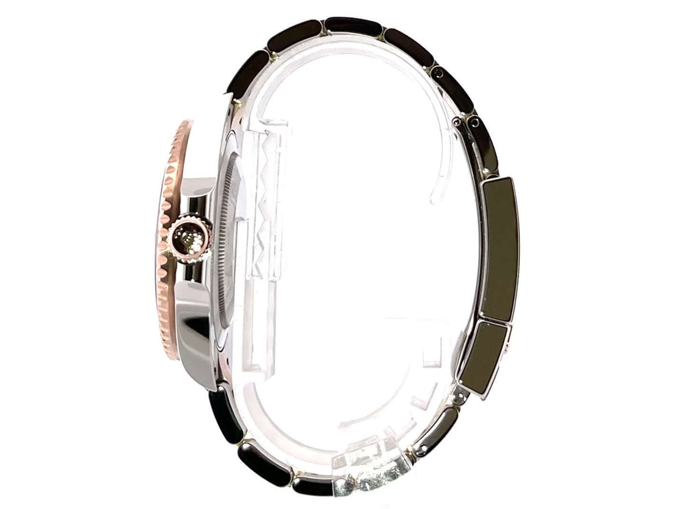 Rolex GMT-Master II Edelstahl Everose-Gold 126711CHNR Seitenansicht, Armband und Lünette Detailansicht