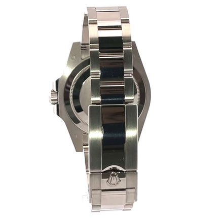 Rückansicht der Rolex GMT Master II Weißgold 126719BLRO Meteorit mit poliertem Oyster Armband und Sicherheitsfaltschließe.