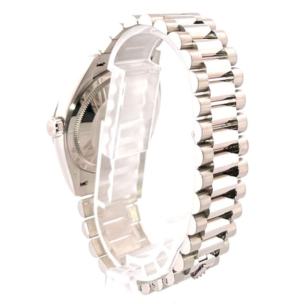 Rückansicht der Rolex Day-Date 36 Weißgold 128239 mit Präsident Armband aus 18 kt Weißgold