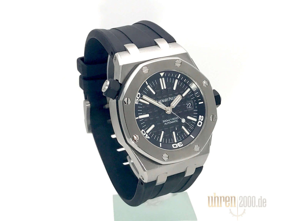 15703ST-00-A002CA-01-2010-2