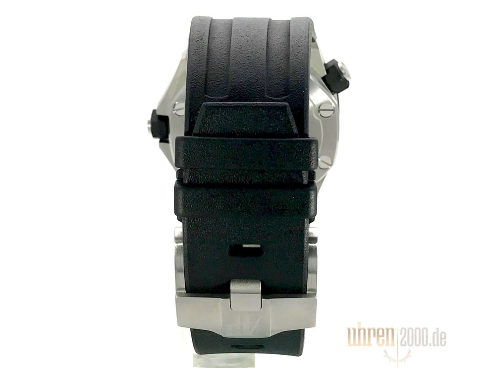 15703ST-OO-A002CA-01-2011-5