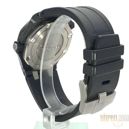 15706AU-OO-A002CA-01-2012-4