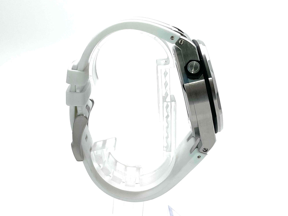 15710ST-OO-A002CA-01-2019-4