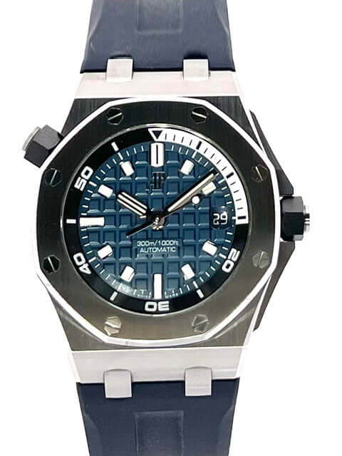 Audemars Piguet Royal Oak Offshore Diver 15720ST in Edelstahl mit blauem Zifferblatt und Kautschukband