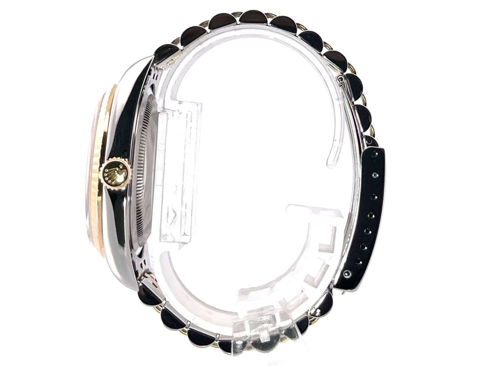 Rolex Datejust 36 Edelstahl Gelbgold 16233 Seitenansicht, Jubile-Band, geriffelte Lünette, poliertes Edelstahlgehäuse.