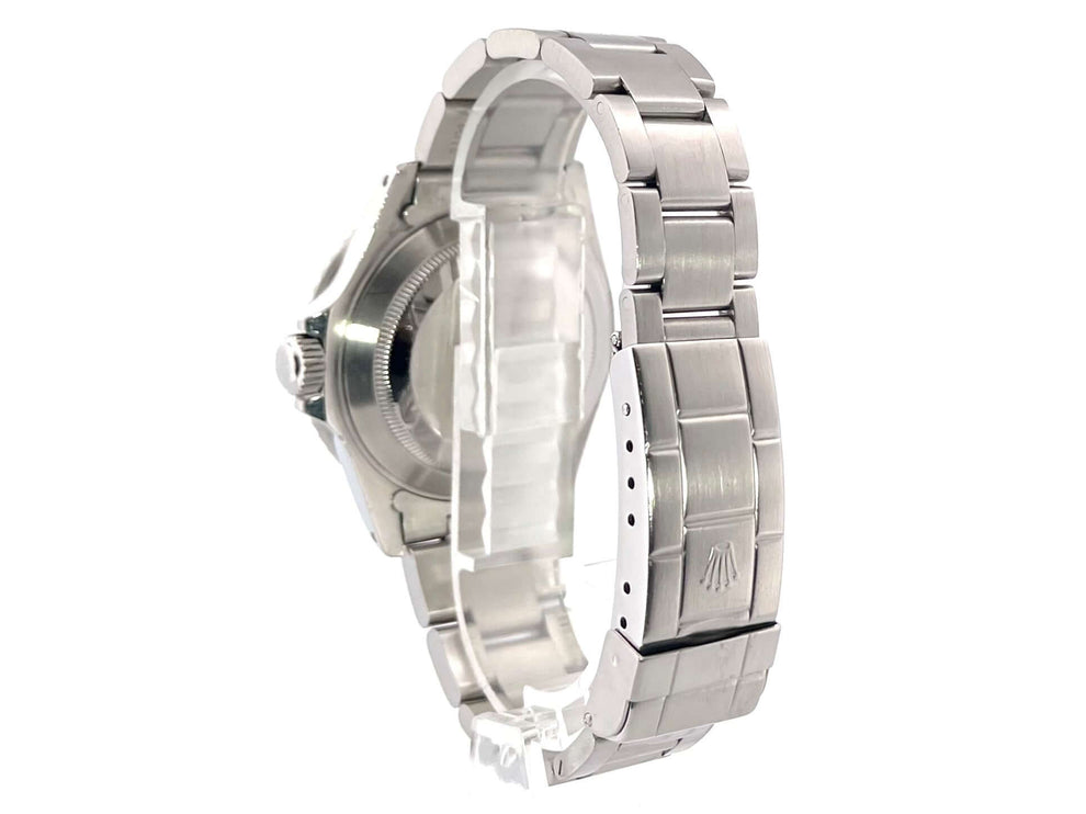 Rückseite des Rolex Submariner Date 16610 Edelstahl N-Serie mit poliertem und satiniertem Gehäuse und Oyster Armband.