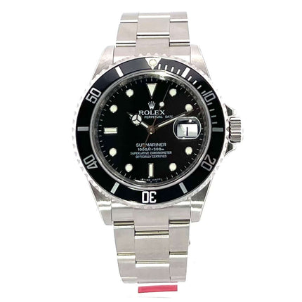 Rolex Submariner Date 16610 Edelstahl Herrenuhr mit schwarzem Zifferblatt und Lünette, 40 mm Gehäuse, Automatikwerk, Oyster Armband