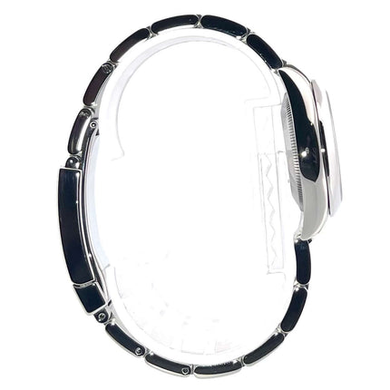 Rolex Oyster Perpetual 31 Ref. 177200 Seitenansicht des polierten und satinierten Edelstahlgehäuses und Armbands