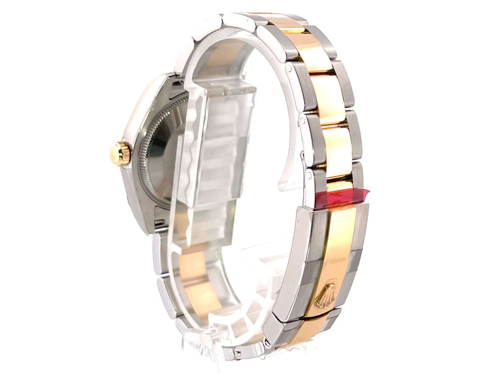 Rückseite des Rolex Datejust 31 Edelstahl Gelbgold 178273 mit poliertem und satiniertem Oyster Armband in Edelstahl und 18 kt Gelbgold