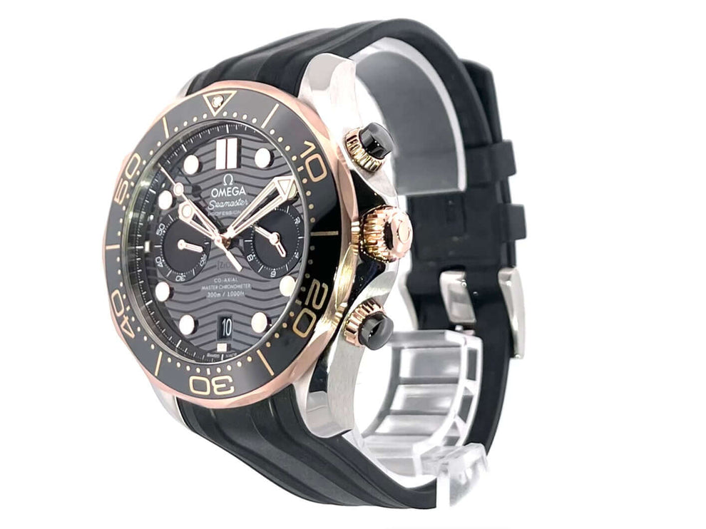Omega Seamaster Diver 300M Chronograph 210.22.44.51.01.001, Edelstahlgehäuse, Roségold Lünette, schwarzes Kautschukband, schwarzes Zifferblatt