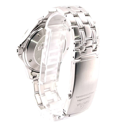 Rückansicht der Omega Seamaster Diver Co-Axial 300M Ref. 212.30.41.20.01.002 mit Edelstahlarmband und Sicherheitsfaltschließe.