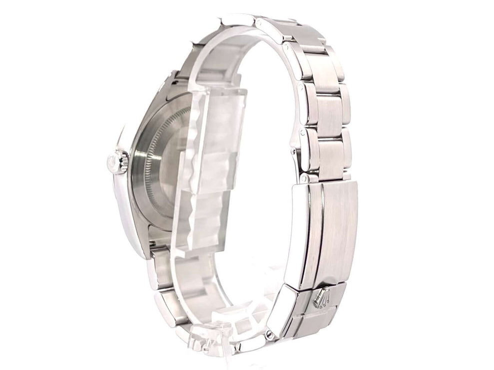 Rückansicht der Rolex Explorer I Edelstahl 214270 aus 2011 mit poliertem und satiniertem Edelstahl-Oysterband und Faltschließe.