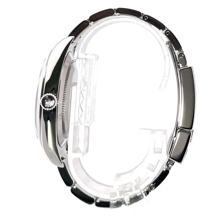 Seitenansicht Rolex Explorer I Edelstahl Ref. 214270, zeigt poliertes und satiniertes Edelstahlgehäuse und -armband