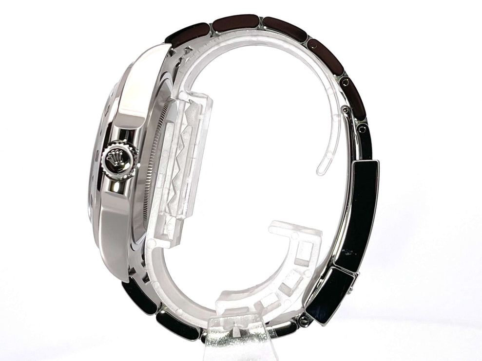 216570-2020-schwarz-4