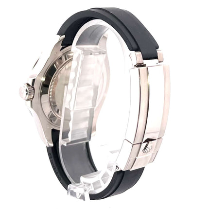 Rückseite des Rolex Yacht-Master 42 Weißgold 226659 mit Oyster Kautschukband und Sicherheitsfaltschließe