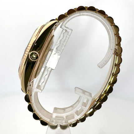 228238-schwarz-2019-130-4