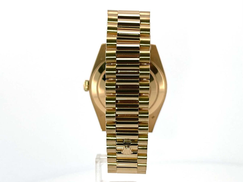 228238-schwarz-2019-130-7