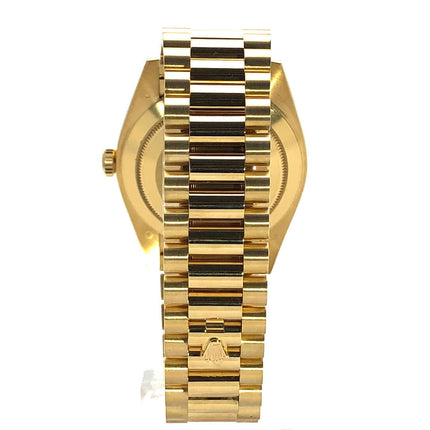 228238-schwarz-2019-170-7