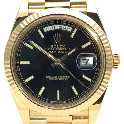 228238-schwarz-2019-170