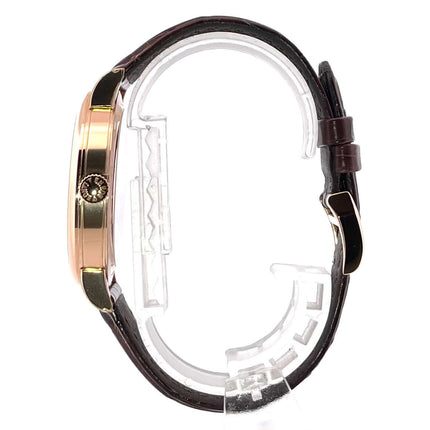 Seitenansicht der A. Lange & Söhne 1815 Auf-Ab 18 kt Rotgold Armbanduhr mit braunem Alligatorlederband