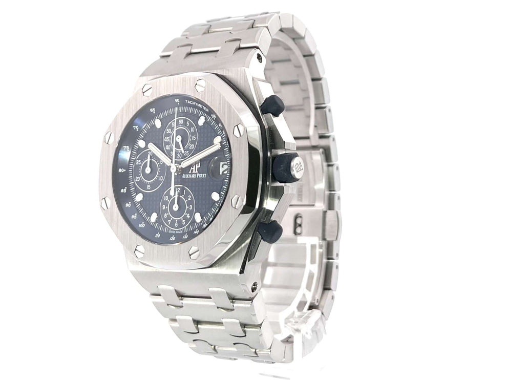 Audemars Piguet Royal Oak Offshore 26237ST.OO.1000ST.01 mit Edelstahlgehäuse und blauem Zifferblatt, Chronograph-Funktionen, 42mm Durchmesser