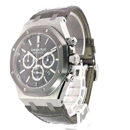 Audemars Piguet Royal Oak Chronograph 26325TS.OO.D005CR.01 Leo Messi aus 2012 mit Stahlgehäuse und anthrazitfarbenem Alligatorlederband