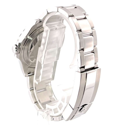 Rückansicht des Rolex Yacht-Master 37 Edelstahl Oyster Armbands mit Sicherheitsfaltschließe und poliertem sowie satiniertem Finish.