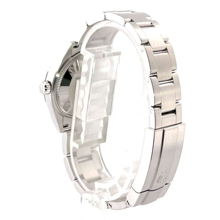 Rückansicht des Rolex Oyster Perpetual 31 Ref. 277200 Edelstahlgehäuses und -bands mit Faltschließe, poliert und satiniert.