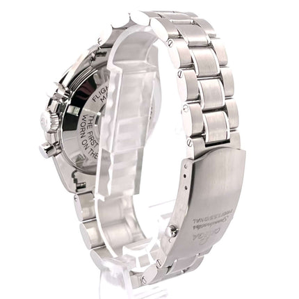 Rückansicht des Omega Speedmaster Professional Moonwatch Edelstahlarmbands und Gehäuses mit gravierter Rückseite.