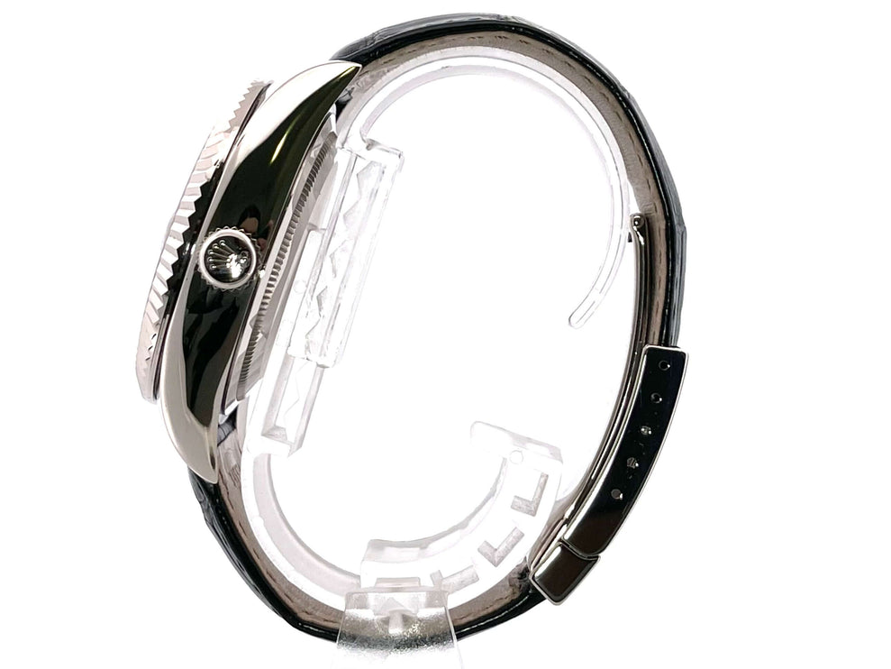 326139-schwarz-2017-100-5