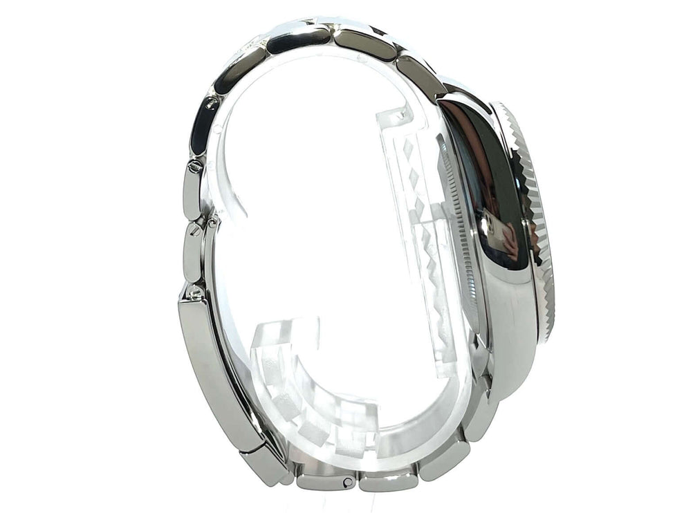 326934-2019-schwarz-100-5