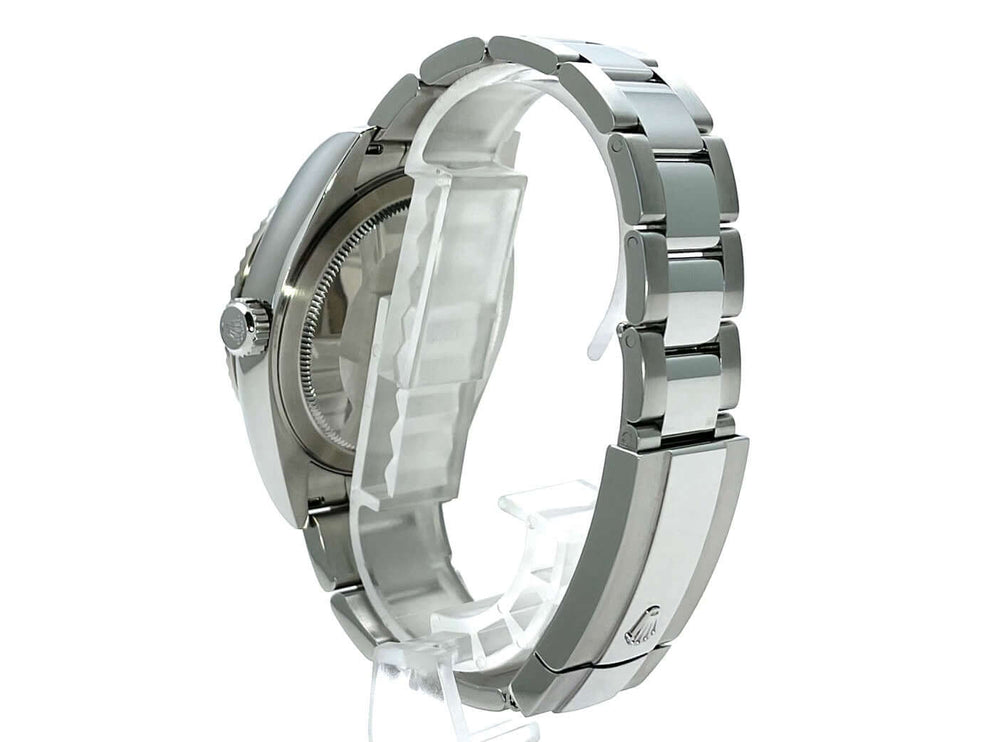 326934-2019-schwarz-100-6