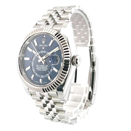 326934-Blau-Jub-06-2021-G3