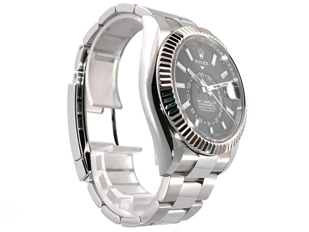 326934-schwarz-2018-110-3