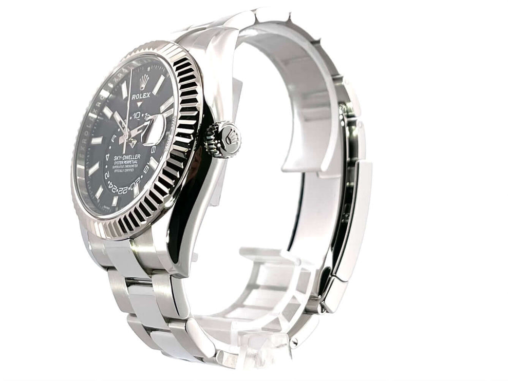 326934-schwarz-2020-150-2