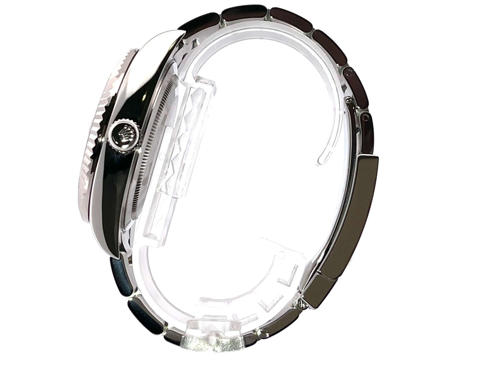 326934-schwarz-2020-150-4