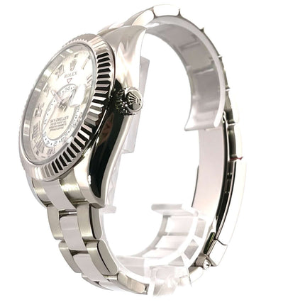 326939-ivory-2019-160-2