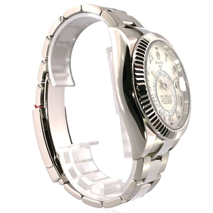 326939-ivory-2019-160-3